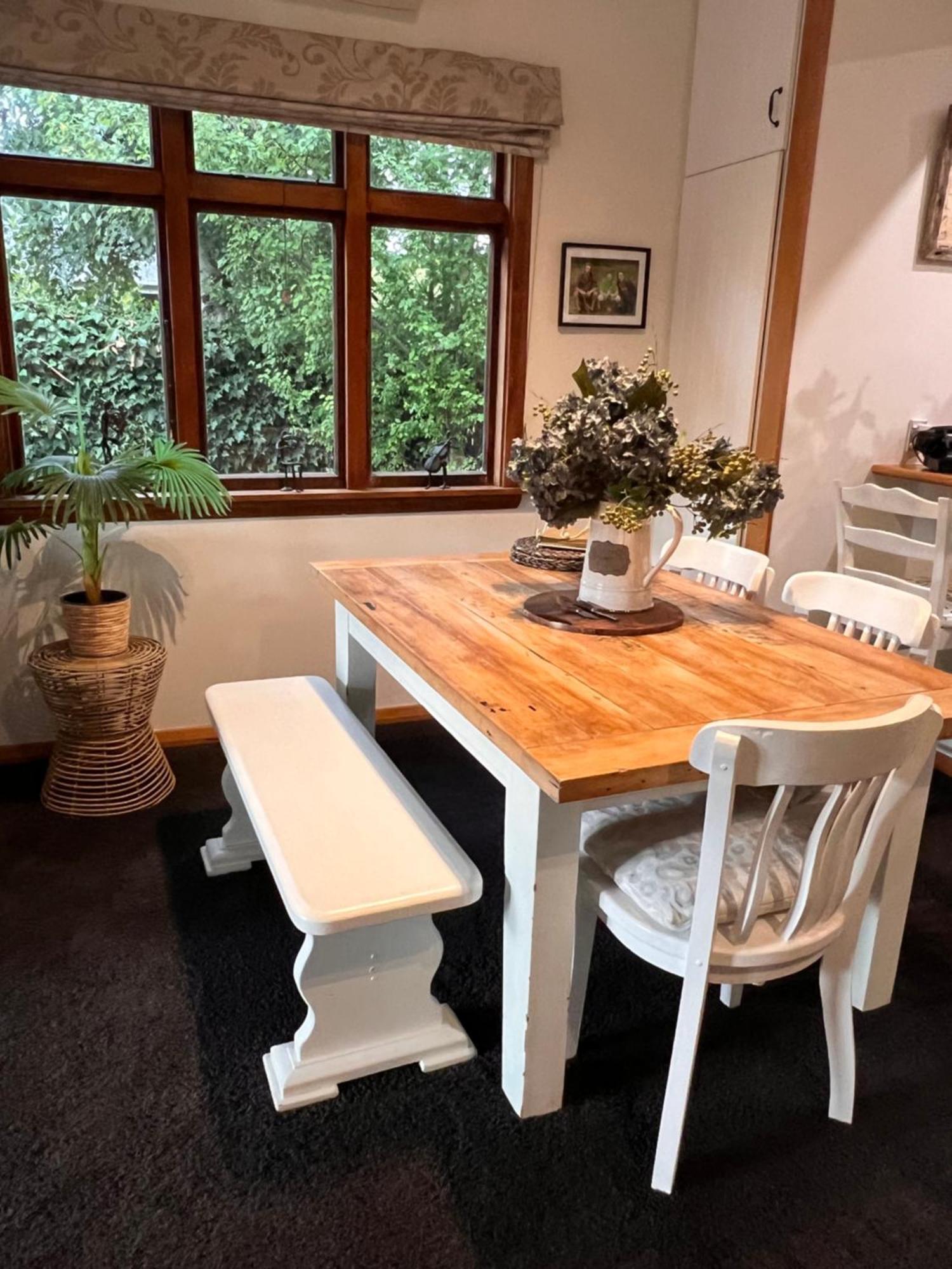 Gorgeous Villa, 7 Minutes From Airport Κράισττσερτς Εξωτερικό φωτογραφία